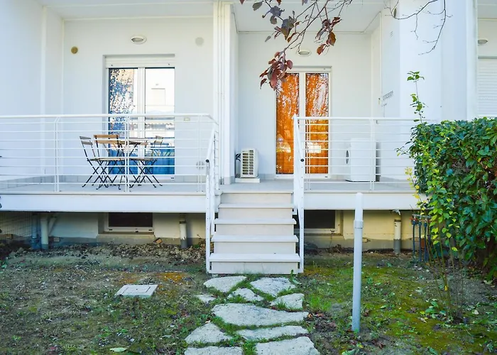 Homiday - I Gabbiani Апартаменты *